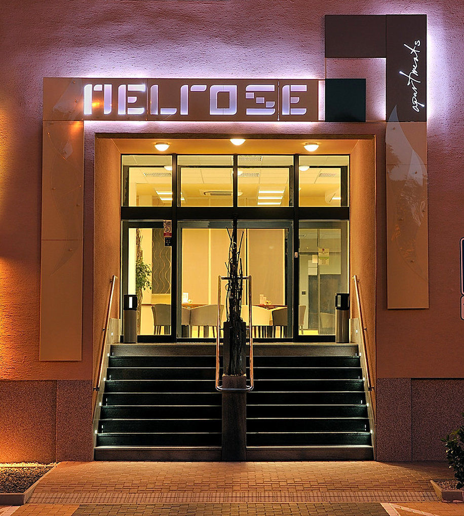Melrose Apartments Pressburg Exterior foto